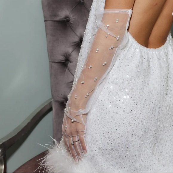 Bachelorette pearl gloves 12th tribe - Picture 4 of 5